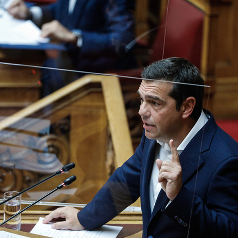 tsipras-antipoliteysijpg