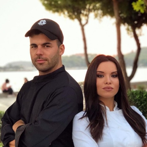 Ο Δημήτρης Μπέλλος και η Μαρία Μπέη 