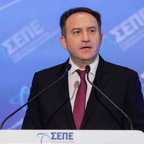 Γιάννης Σύρρος