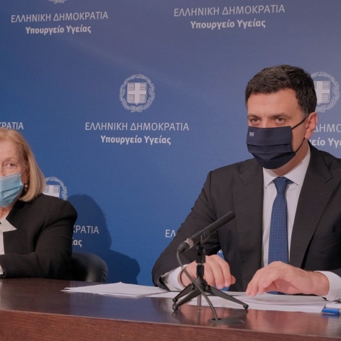 H πρόεδρος της Εθνικής Επιτροπής Εμβολιασμών, Μαρία Θεοδωρίδου