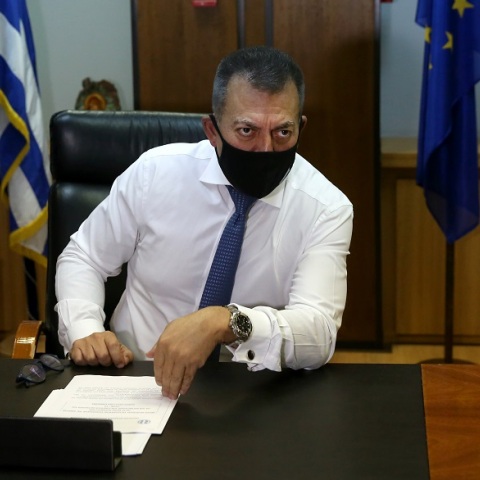 Γιάννης Βρούτσης 