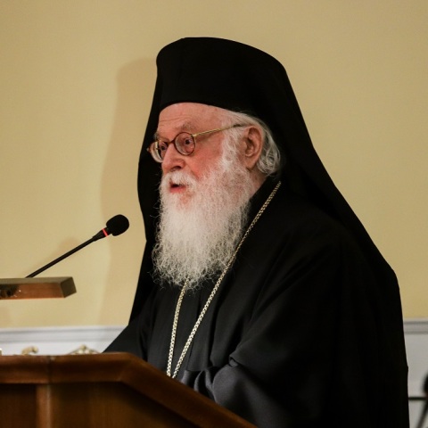 Ο Αρχιεπίσκοπος Αλβανίας, Αναστάσιος