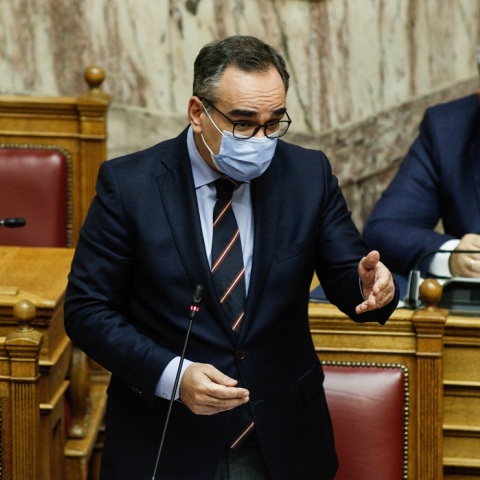 Ο υφυπουργός Υγείας, Βασίλης Κοντοζαμάνης