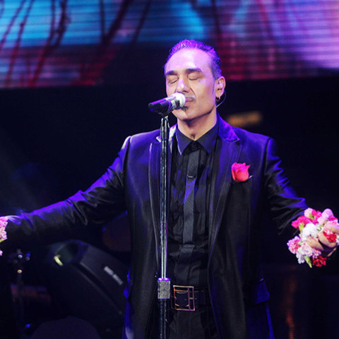 Νότης Σφακιανάκης 