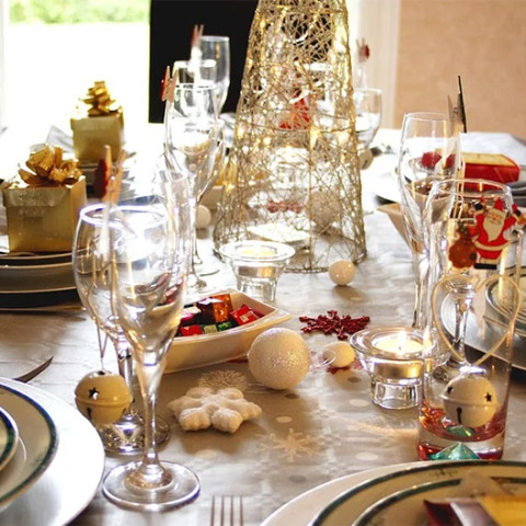 Χριστουγεννιάτικο τραπέζι 