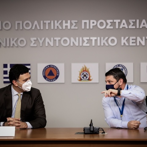 Ο Βασίλης Κικίλιας και ο Νίκος Χαρδαλιάς