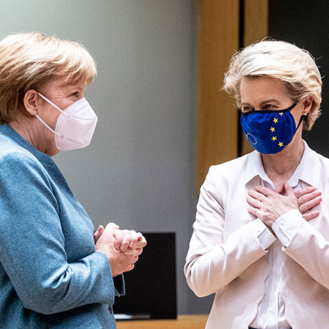 Άνγκελα Μέρκελ και Ούρσουλα Φον ντερ Λάιεν στη Σύνοδο Κορυφής της Ευρωπαϊκής Ένωσης στις Βρυξέλλες