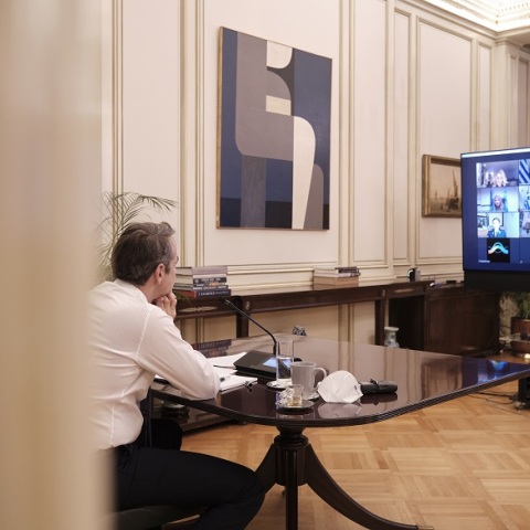 Τηλεδιάσκεψη υπό τον Κυριάκο Μητσοτάκη 