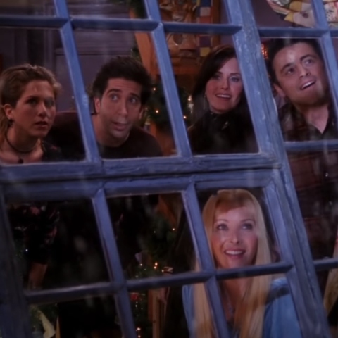 Σκηνή από την ένατη σεζόν της σειράς «Τα Φιλαράκια»