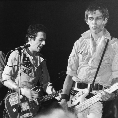 To punk rock συγκρότημα The Clash
