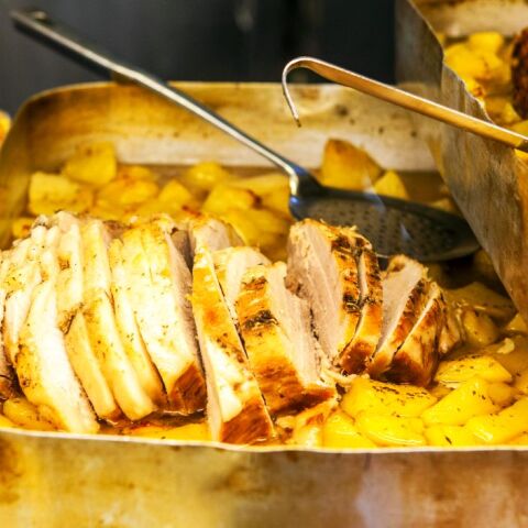 Στις Νοστιμιές της Μαίρης στην Κυψέλη θα βρεις καθημερινά νόστιμο, σπιτικό φαγητό