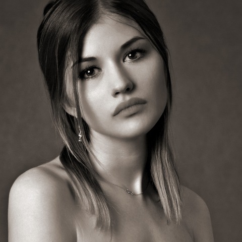 Σε ποιους μύθους για την ακμή πιστεύουν οι έφηβοι;