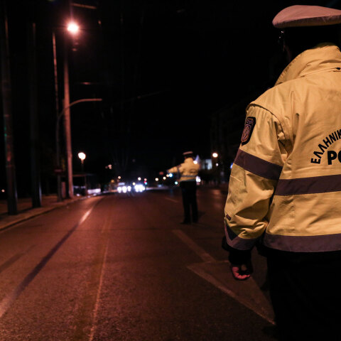 Μπλόκο της Αστυνομίας για την τήρηση του lockdown για τον κορωνοϊό