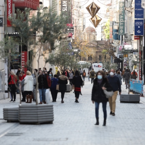 	ΕΡΜΟΥ ΕΜΠΟΡΙΚΑ ΚΑΤΑΣΤΗΜΑΤΑ ΚΑΤΑΝΑΛΩΤΕΣ ΑΓΟΡΑ ΧΡΙΣΤΟΥΓΕΝΝΙΑΤΙΚΗ ΚΙΝΗΣΗ ΚΟΡΩΝΟΙΟΣ ΠΑΝΔΗΜΙΑ CLICK AWAY