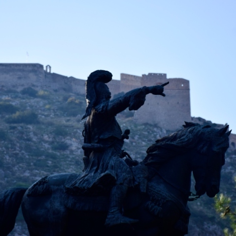 Ο Ανδριάντας του Θεόδωρου Κολοκοτρώνη στο Ναύπλιο