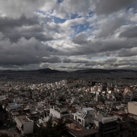Συννεφιά στην Αθήνα