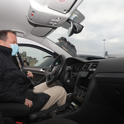 Αλλάζοντας τα δεδομένα στους ελληνικούς αυτοκινητόδρομους, η Ολυμπία Οδός φέρνει τη χιλιομετρική χρέωση διοδίων, μέσω του συστήματος Hybrid.