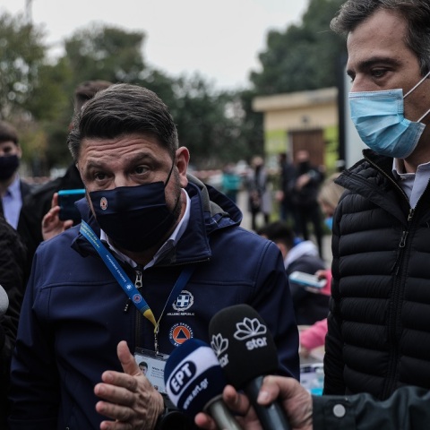 Ο Νίκος Χαρδαλιάς με τον πρόεδρο του ΕΟΔΥ, Παναγιώτη Αρκουμανέα