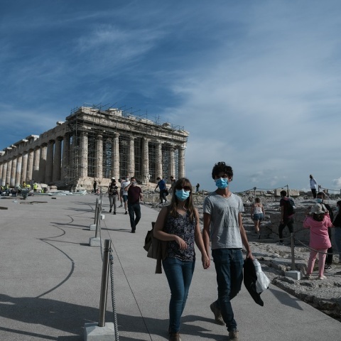 Έργα στον ιερό βράχο της Ακρόπολης