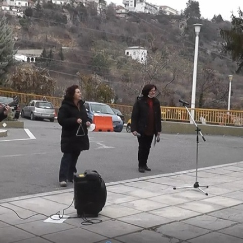 Κάλαντα από εκπαιδευτικούς στο νοσοκομείο Έδεσσας