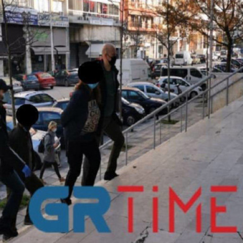 Προφυλακίστηκαν οι ενήλικες που εμπλέκονται στη ληστεία μετά φόνου με δράστες έναν 14χρονο και μία 12χρονη