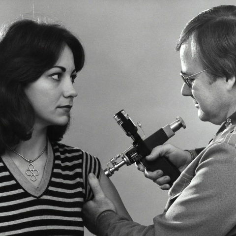 Φωτογραφία εμβολιασμού από τη δεκαετία του 1970