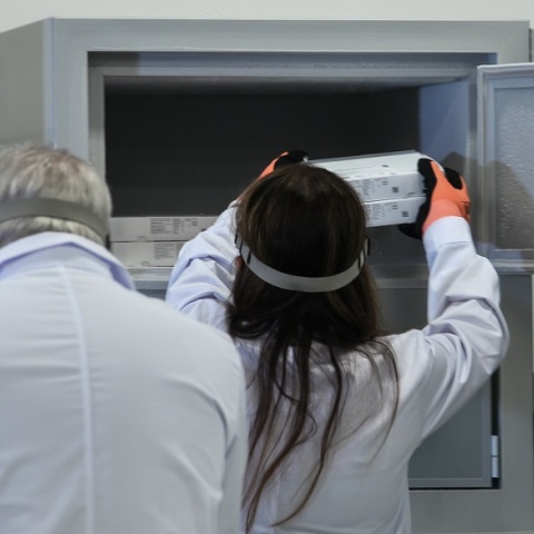 Εμβόλια για τον κορωνοϊό