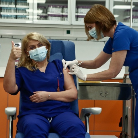 Εμβολιασμός της Ευσταθίας Καμπισιούλη