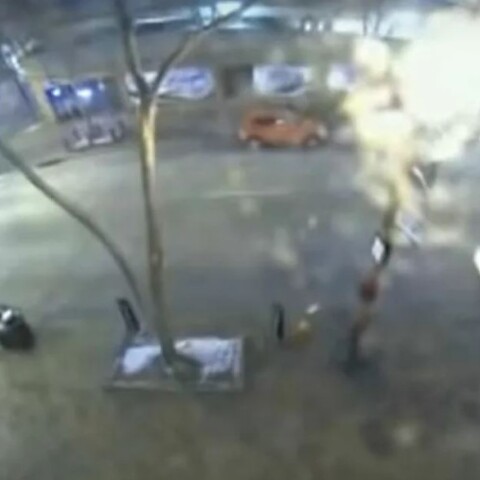 Στιγμιότυπο πριν την έκρηξη από κάμερα ασφαλείας