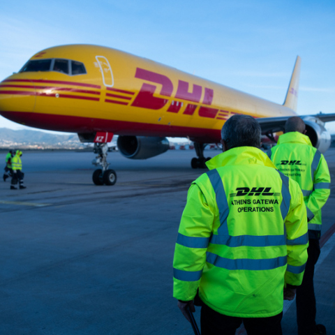 Ξεκίνησε η αερομεταφορά εμβολίων στην Ελλάδα από την DHL Express
