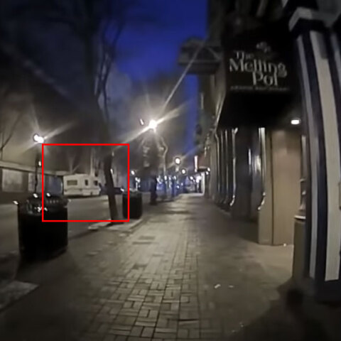 Έκρηξη στο Νάσβιλ: Το «παγιδευμένο» τροχόσπιτο, όπως το κατέγραψε κάμερα στη στολή αστυνομικού