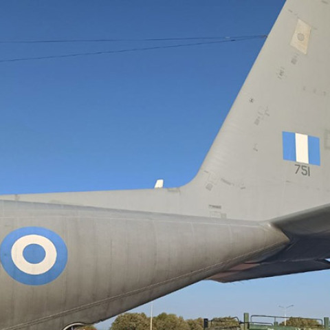 Αεροπλάνο c-130 