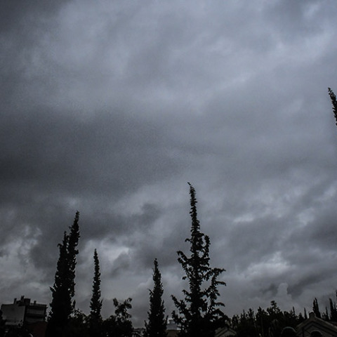 ΑΘΗΝΑ - ΒΡΟΧΗ