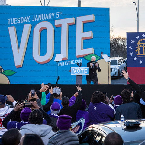 ΗΠΑ - Επαναληπτικές εκλογές στην Τζόρτζια - Οπαδοί του Τζο Μπάιντεν 
