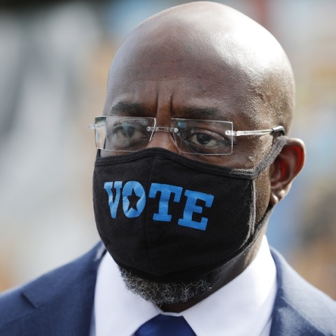 O υποψήφιος των Δημοκρατικών, Ράφαελ Γουόρνοκ 