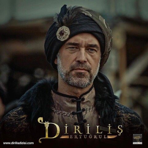 Ο ηθοποιός Μπουράκ Χακί