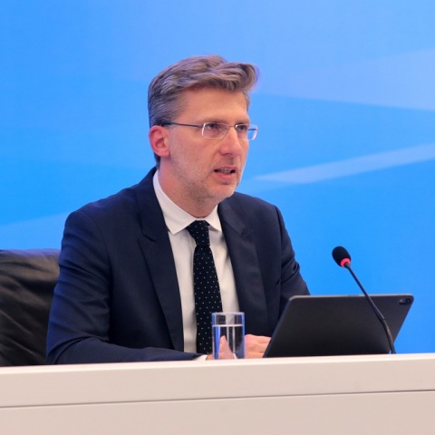 Ο υφυπουργός παρά τω πρωθυπουργώ, Άκης Σκέρτσος