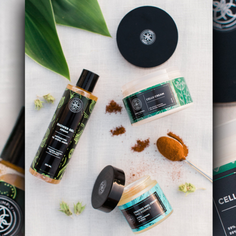 Simply Herbal: Νιώστε τη φυσική ομορφιά με φυτικά καλλυντικά