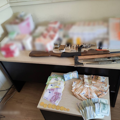 Ευρήματα από τις έρευνες της ΕΛ.ΑΣ.