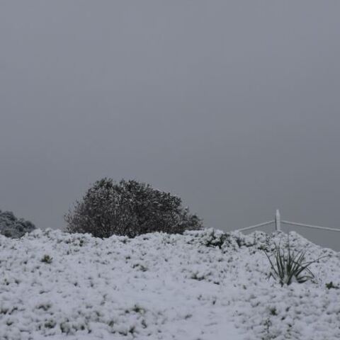 Xιόνια από την κακοκαιρία Λέανδρος
