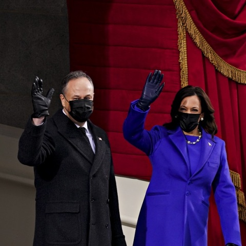 Η Κάμαλα Χάρις με τον σύζυγό της, Νταγκ Έμχοφ