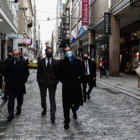 Ικανοποίηση για την τήρηση των μέτρων στην αγορά εξέφρασε ο υπουργός Ανάπτυξης, Άδωνις Γεωργιάδης, ο οποίος με ανάρτηση στο Twitter ζήτησε προσοχή