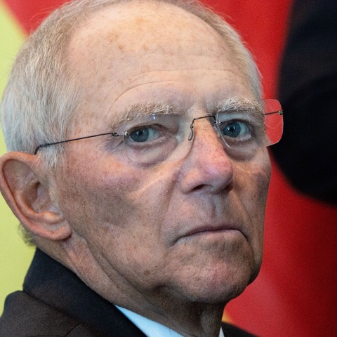 O πρόεδρος του γερμανικού κοινοβουλίου Βόλφγκανγκ Σόιμπλε εξήγησε τους λόγους για τους οποίους  δεν έχει ακόμη κάνει το εμβόλιο για τον κορωνοϊό