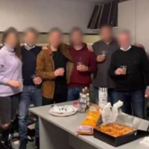 Κορωνοπάρτι στη ΓΑΔΑ