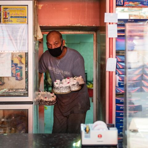 Ζαχαροπλαστείο Milan