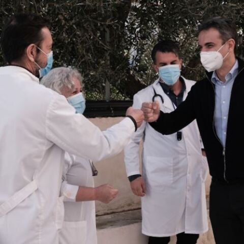 O Κυριάκος Μητσοτάκης στην Ικαρία