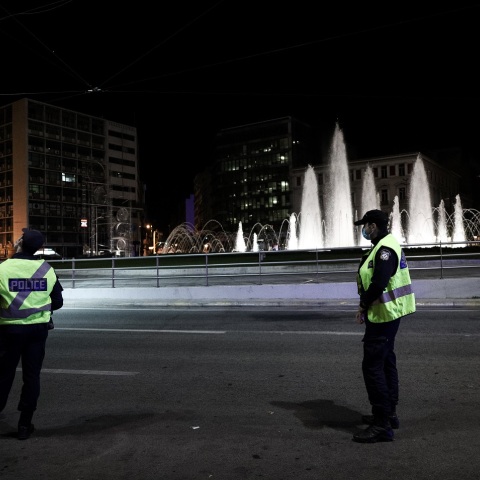 Μπλόκο αστυνομικών στην Ομόνοια