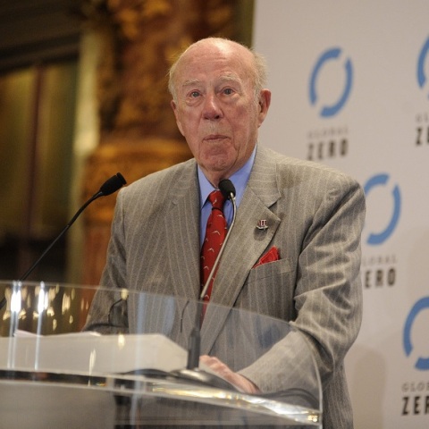  Ο πρώην υπουργός Εξωτερικών, George Shultz