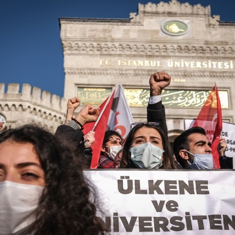 Διαδηλώσεις από τους φοιτητές στην Τουρκία