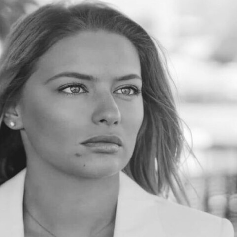 Η Ντόρα Μακρυγιάννη